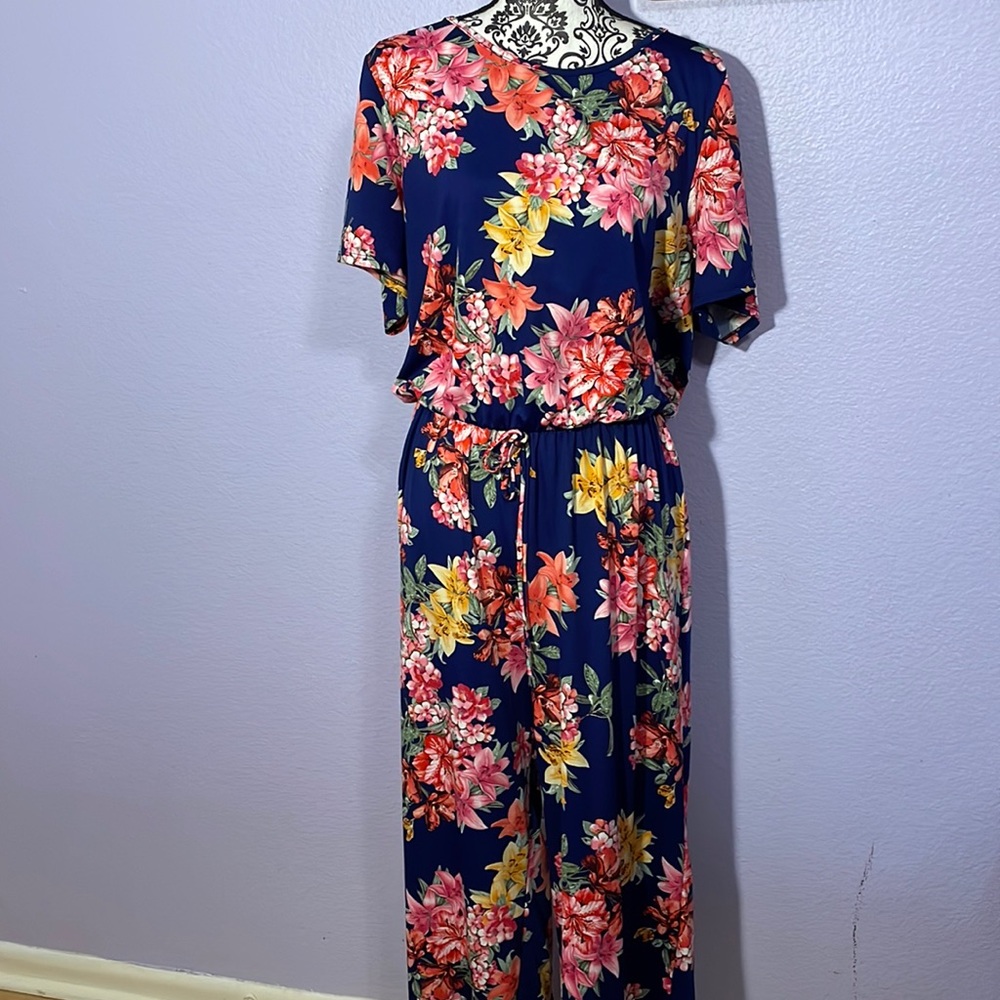 Glitzy Girlz jumpsuit in navy floral